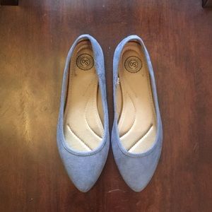 Blue comfy, pointed toe flats - worn once!